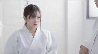 巨乳女M愿意成为大家的肉便器，等大家来操